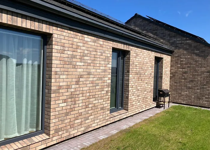 Giliukai - 2 Bedroom House פלאנגה